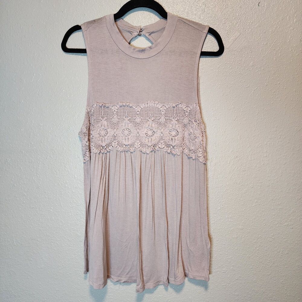 Maurices Women Size Large Taupe Mauve Crochet Lace Insert Tank Top Keyhole Back